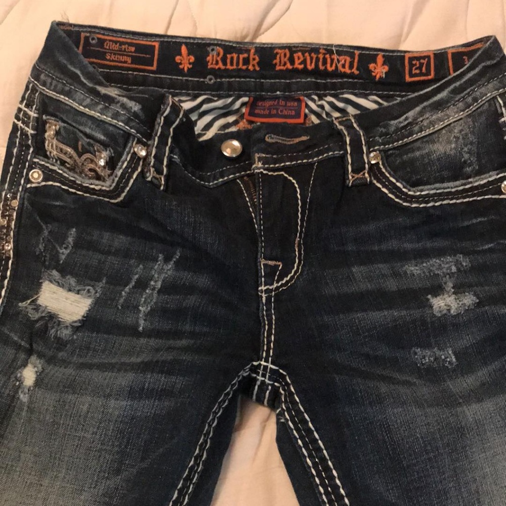 NWOT Rock Revival Skinny Jeans Sz 27